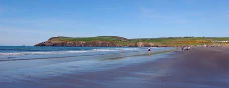 Newport Sands in Pembrokeshire, Looking towards Morfa Head